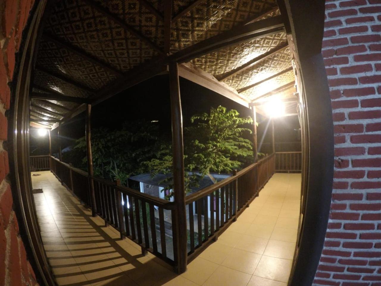 Watukarung Sackstone Guesthouse Kalak 客房 照片